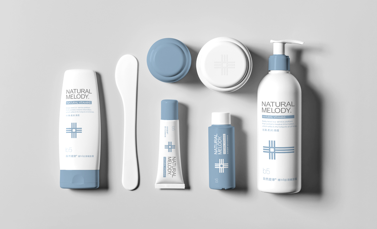 犬用“汪得福”礼盒则包含冻干鳕鱼、烘干牛肋骨、鸭肉绕雪梨、果蔬冻干