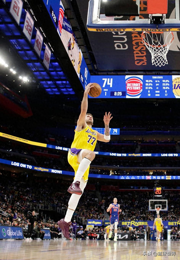 湖人三分惜败活塞 西部排名再变局 雷霆豪取12连